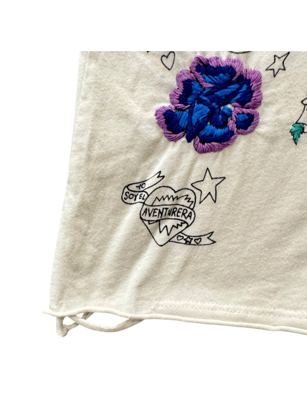 Vintage Y2K Embroidered White Tank Top Retro Festival Tattoo Distressed Size M - Picture 4 of 9
